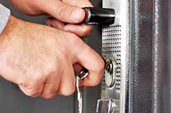 Batavia Locksmith emergency lockout